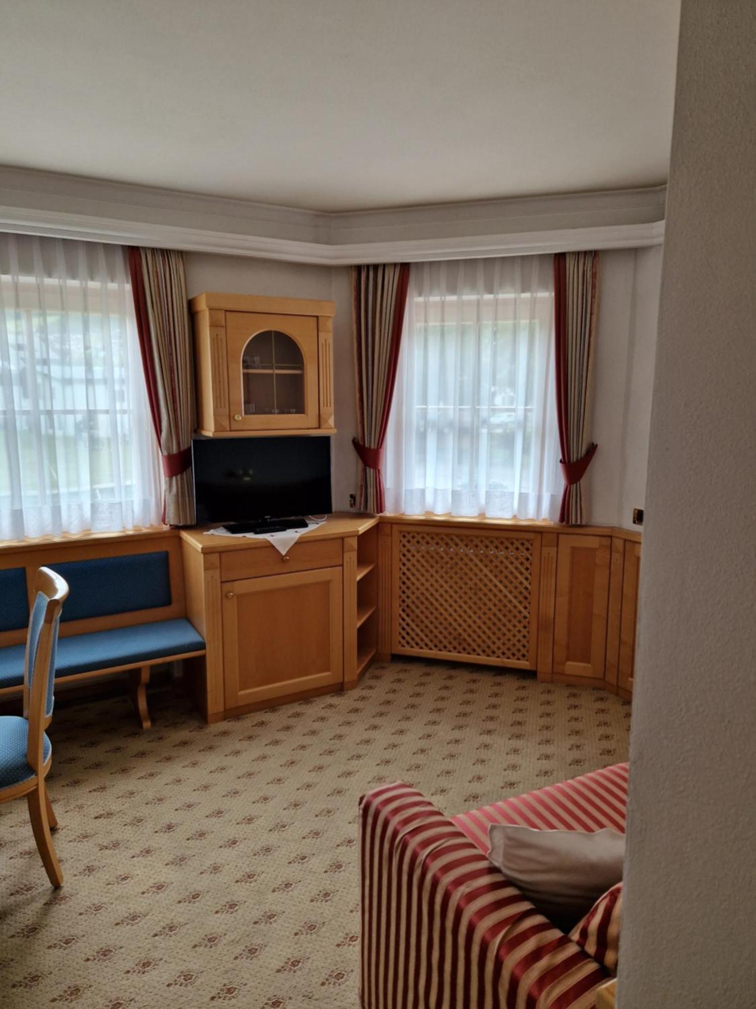Residence Ciastel Ортизеи Экстерьер фото