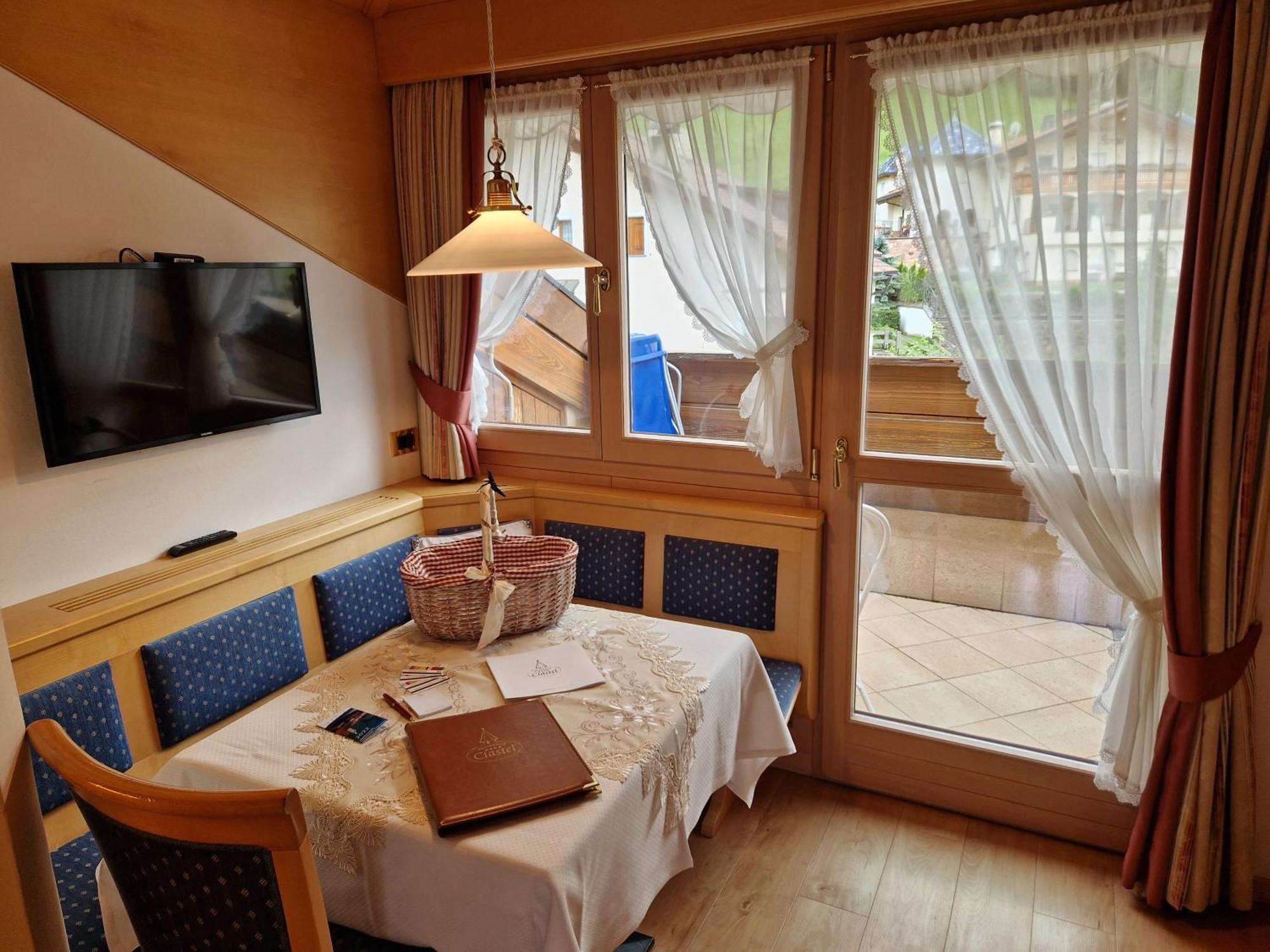 Residence Ciastel Ортизеи Экстерьер фото
